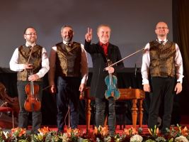 Koncert Pavla Šporcla a Gipsy Way Ensemble v divadle Hybernia 20. 3. 2022 ve 20 hodin